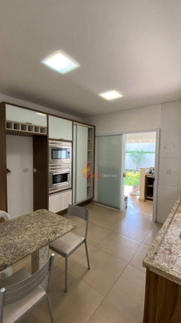 Casa de Condomínio à venda com 4 quartos, 290m² - Foto 12