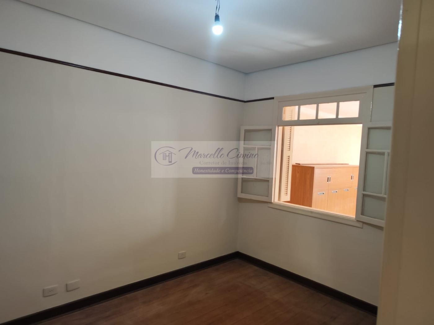 Casa à venda com 3 quartos, 300m² - Foto 9