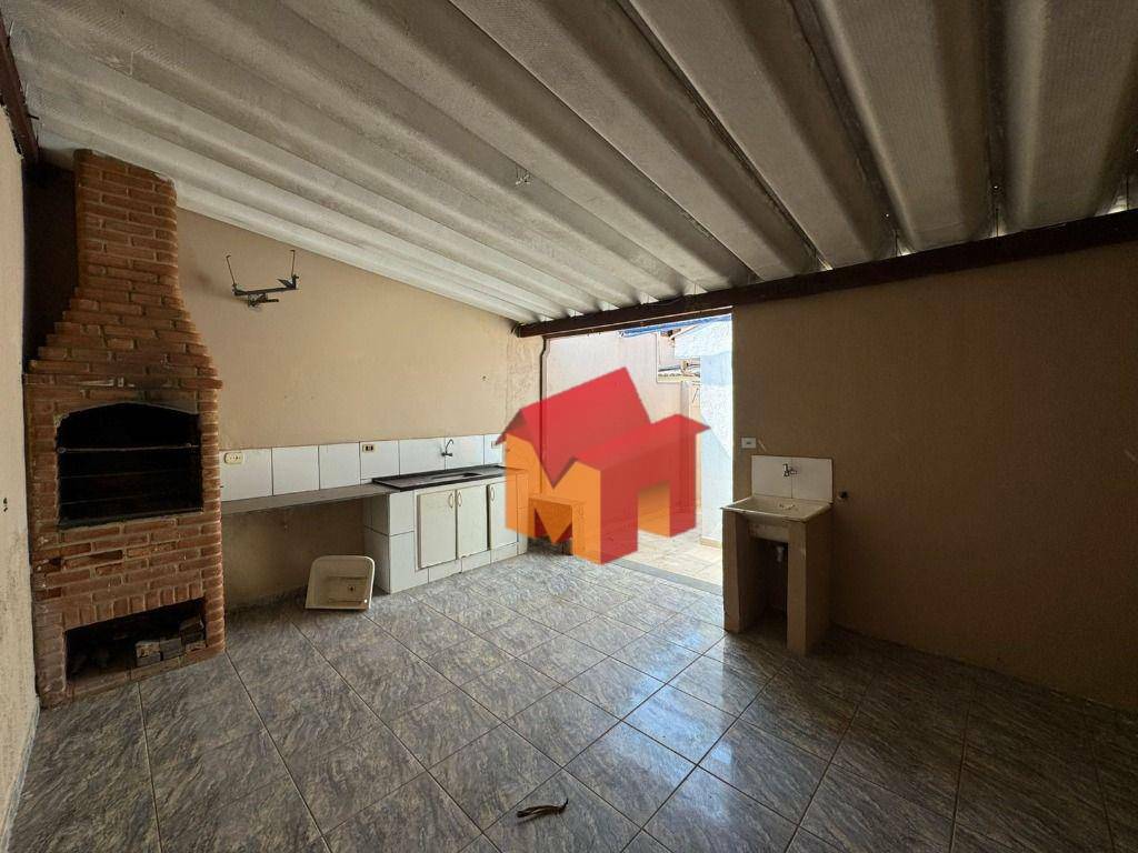 Casa à venda com 3 quartos, 120m² - Foto 13