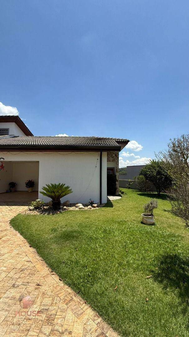 Casa de Condomínio à venda com 3 quartos, 500m² - Foto 4