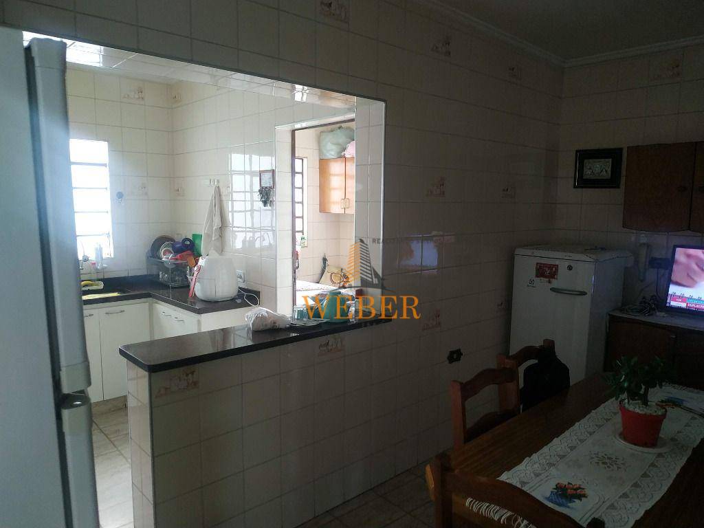 Sobrado à venda com 4 quartos, 180m² - Foto 32