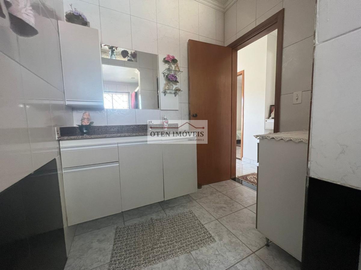 Casa à venda com 3 quartos, 405m² - Foto 10