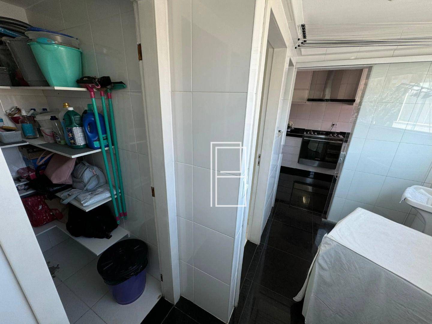 Apartamento à venda com 4 quartos, 147m² - Foto 19