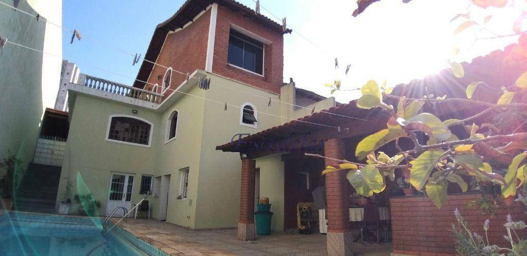 Sobrado à venda com 4 quartos, 350m² - Foto 2