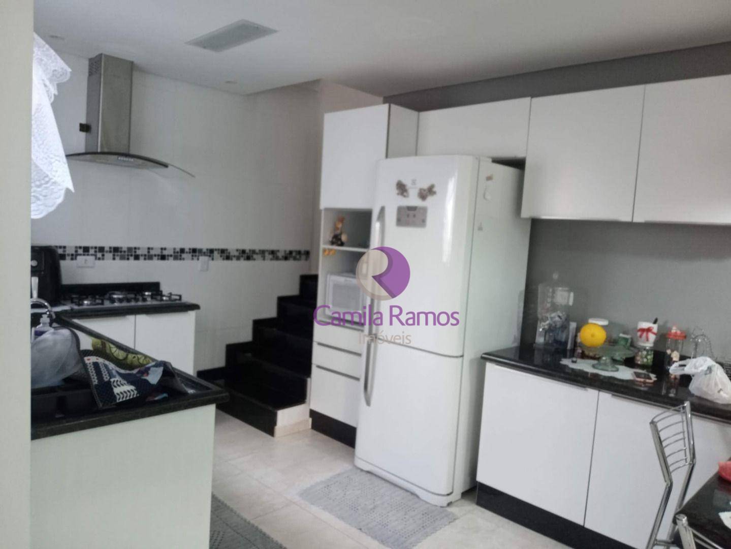 Apartamento à venda com 4 quartos, 224m² - Foto 1