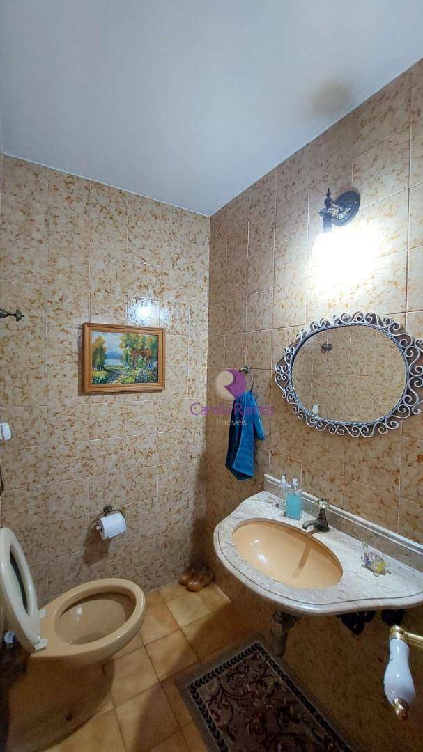 Casa para alugar com 3 quartos, 421m² - Foto 10