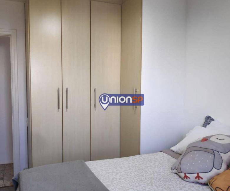 Apartamento à venda com 2 quartos, 68m² - Foto 7