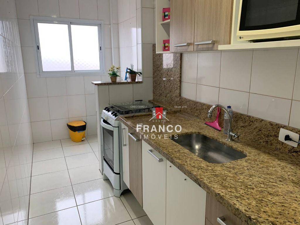 Apartamento à venda com 2 quartos, 74m² - Foto 9