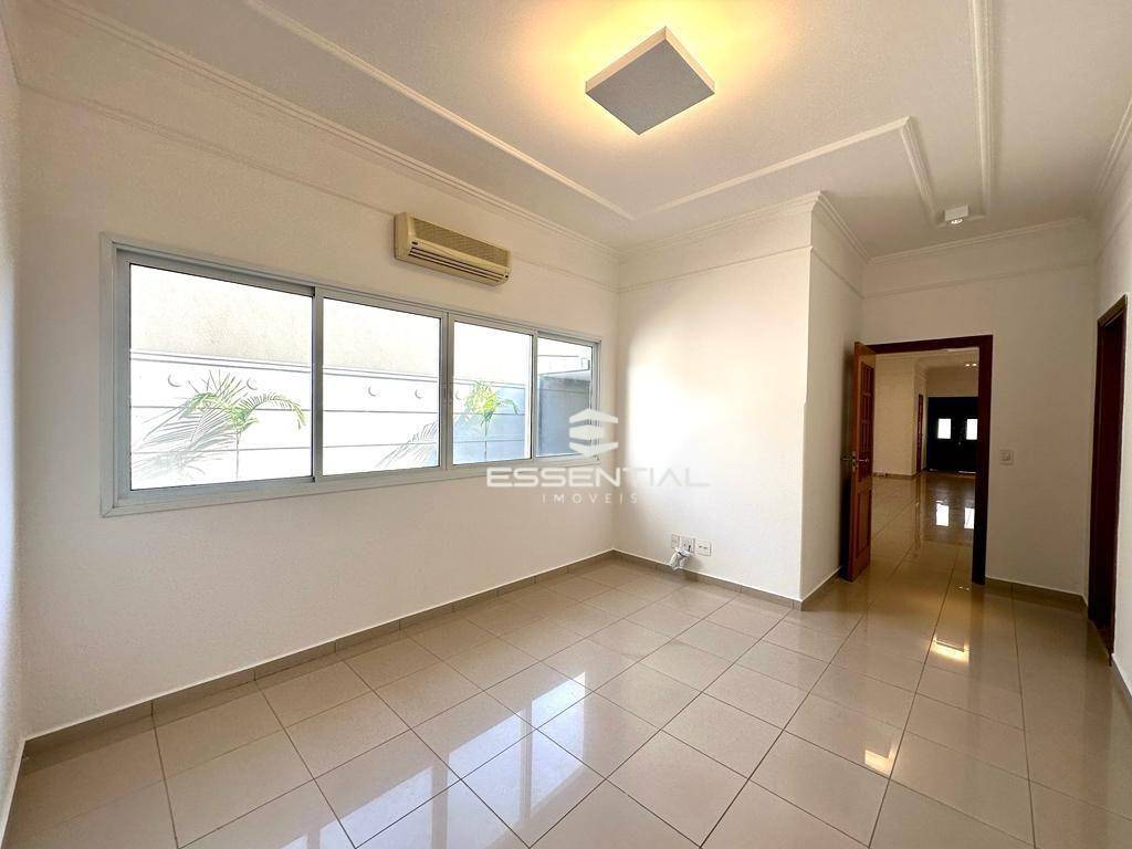 Casa à venda e aluguel com 3 quartos, 238m² - Foto 37