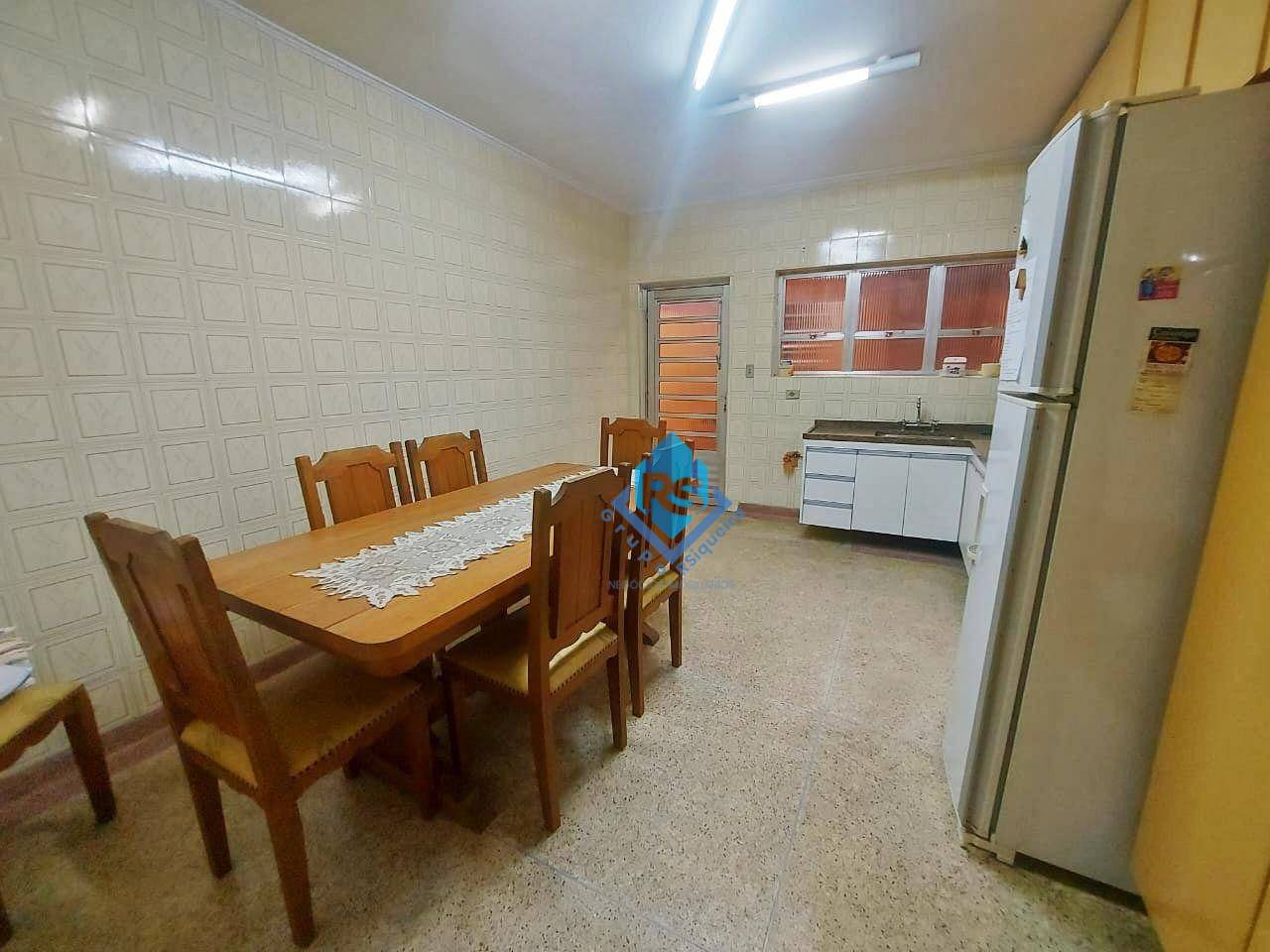 Sobrado à venda e aluguel com 2 quartos, 115m² - Foto 1