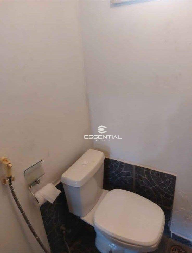 Chácara à venda com 2 quartos, 220m² - Foto 9
