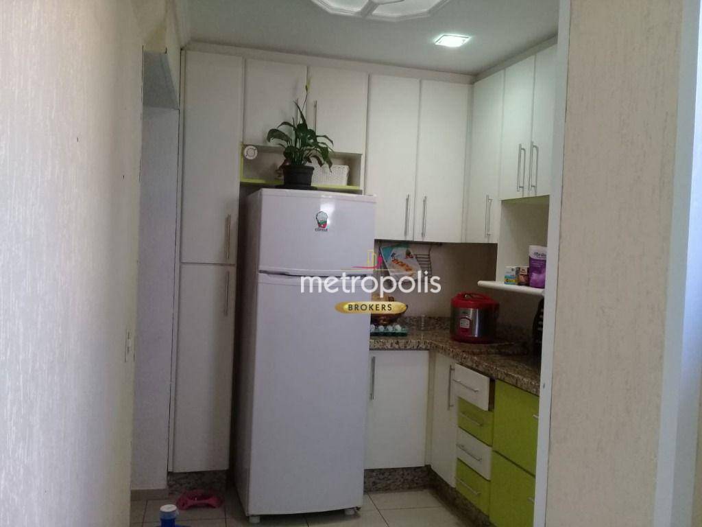 Apartamento à venda com 2 quartos, 70m² - Foto 4