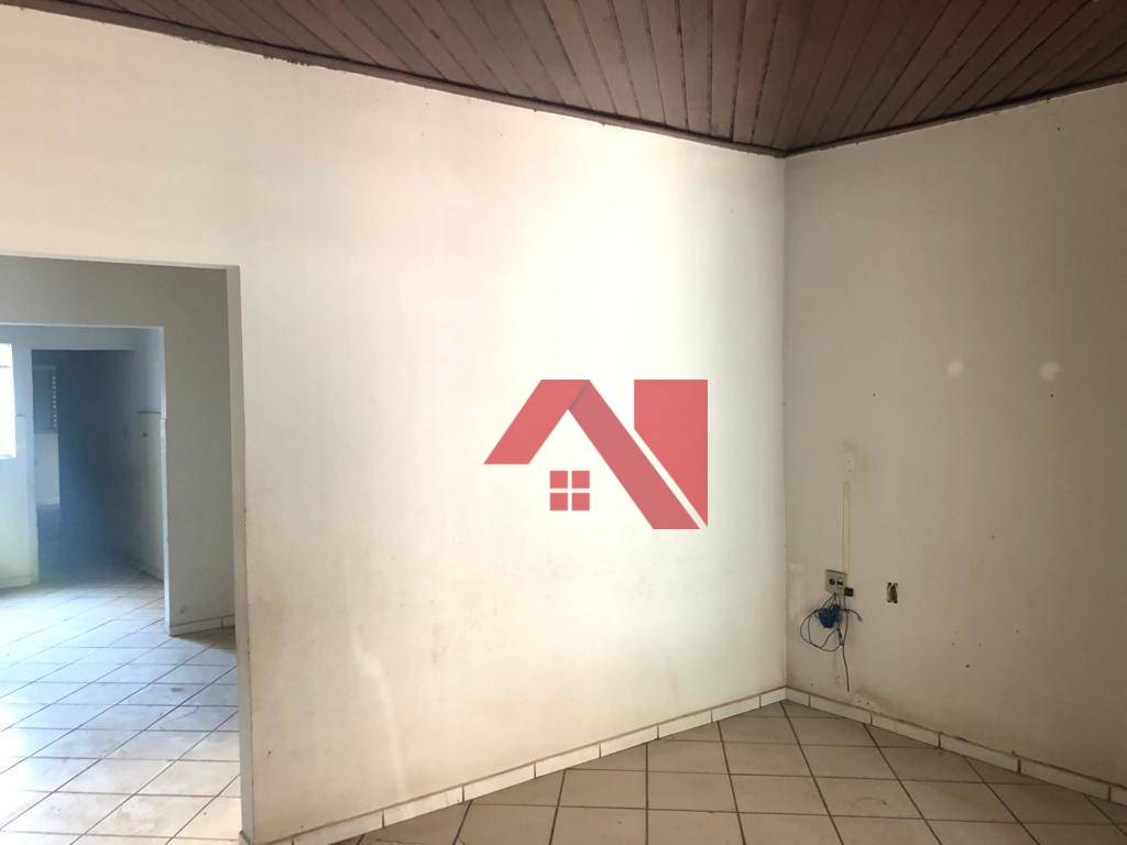 Casa à venda com 3 quartos, 119m² - Foto 2