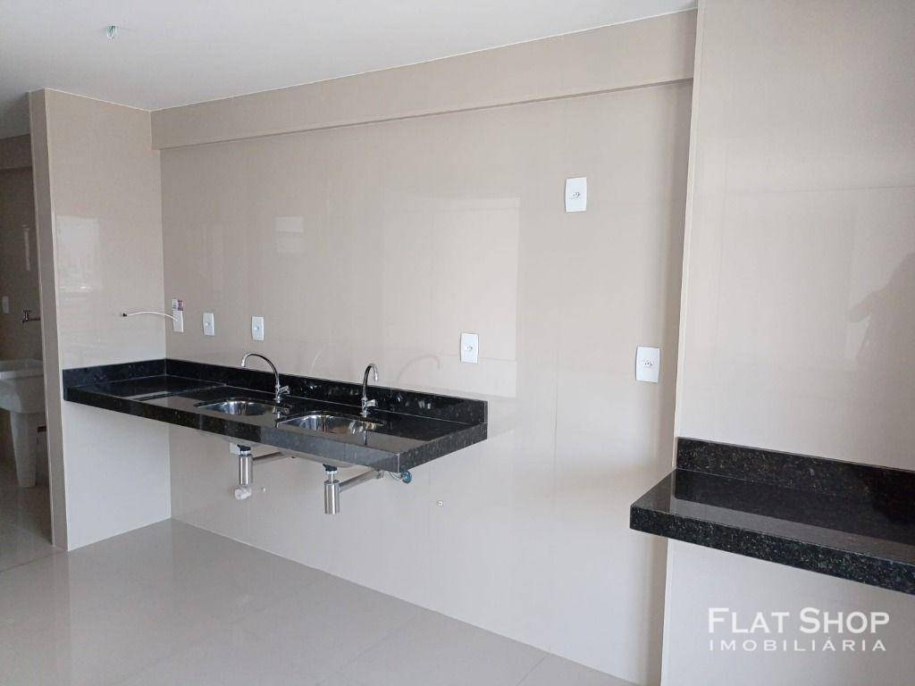 Apartamento à venda com 4 quartos, 164m² - Foto 22