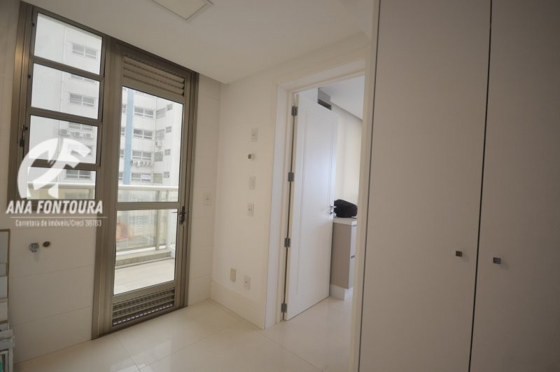 Apartamento à venda com 4 quartos, 367m² - Foto 20