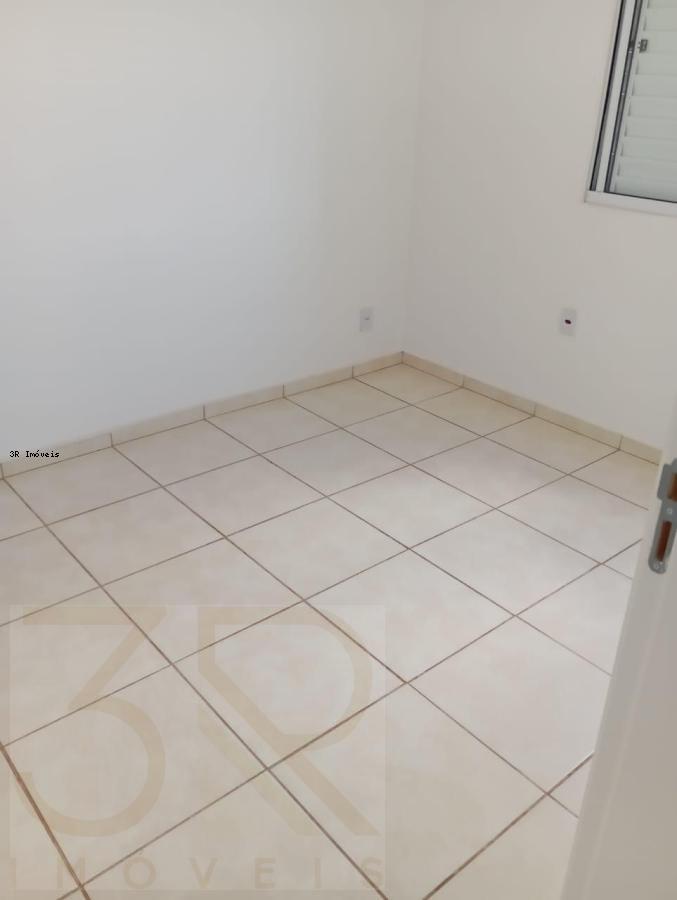 Apartamento à venda com 2 quartos, 43m² - Foto 7