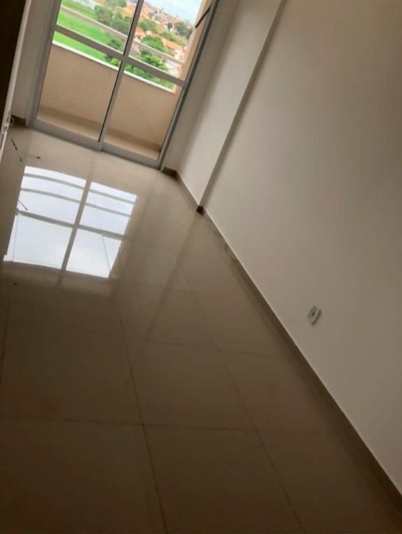 Apartamento à venda com 2 quartos, 60m² - Foto 7