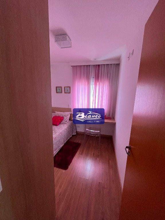 Apartamento à venda com 3 quartos, 83m² - Foto 11