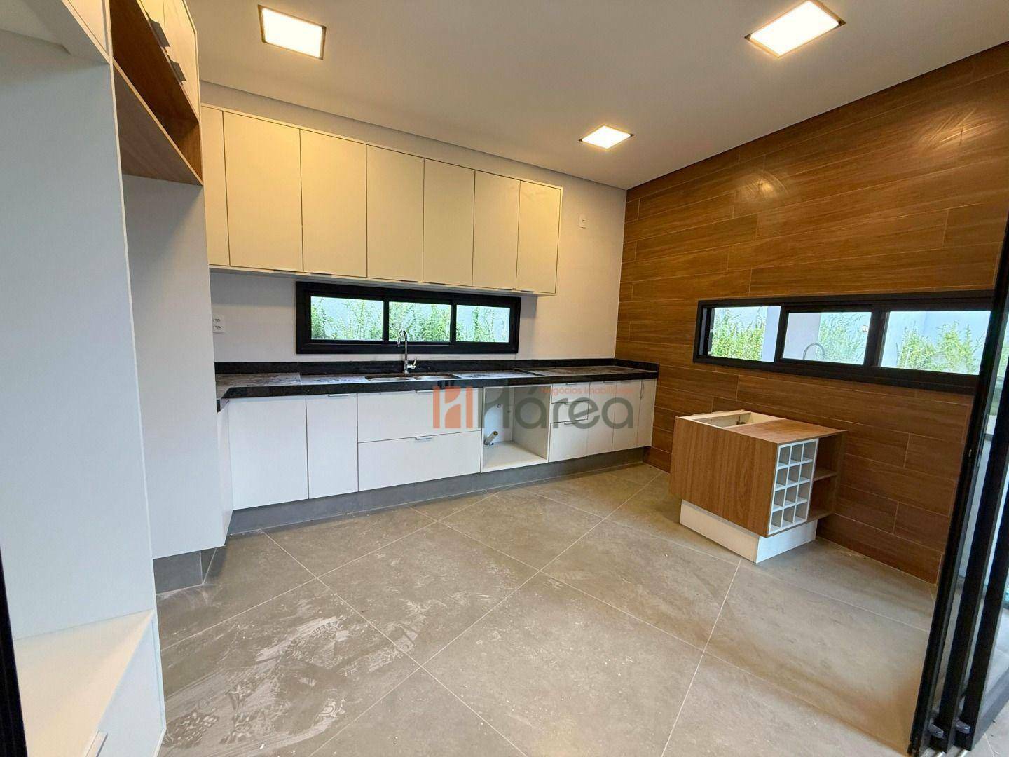 Sobrado à venda com 4 quartos, 228m² - Foto 26
