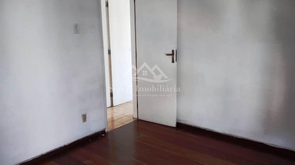 Apartamento para alugar com 2 quartos, 70m² - Foto 10