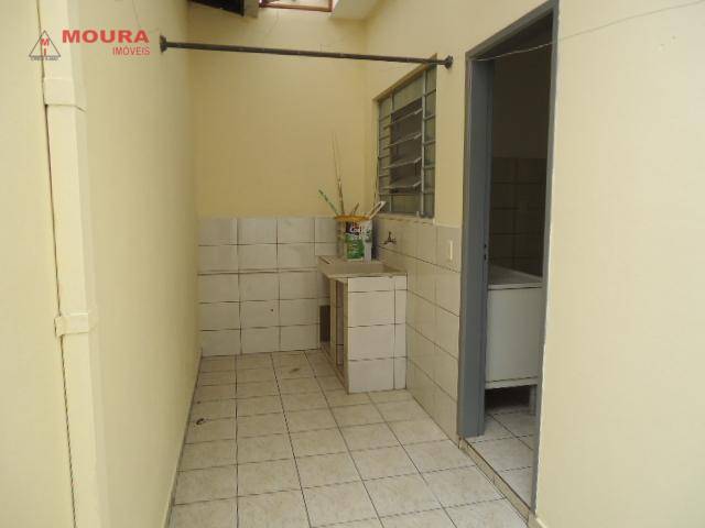 Casa à venda com 4 quartos, 145m² - Foto 12