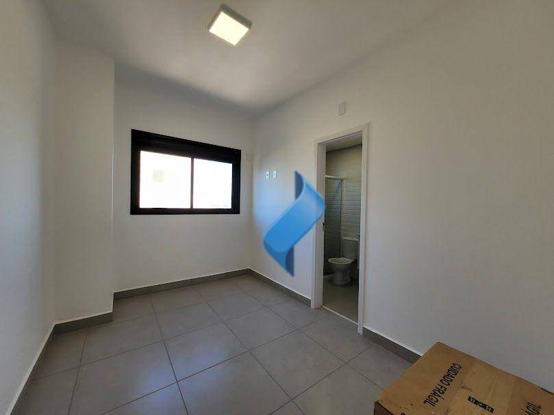 Apartamento para alugar com 3 quartos, 125m² - Foto 21