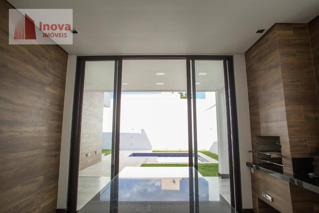 Casa de Condomínio à venda com 3 quartos, 300m² - Foto 21