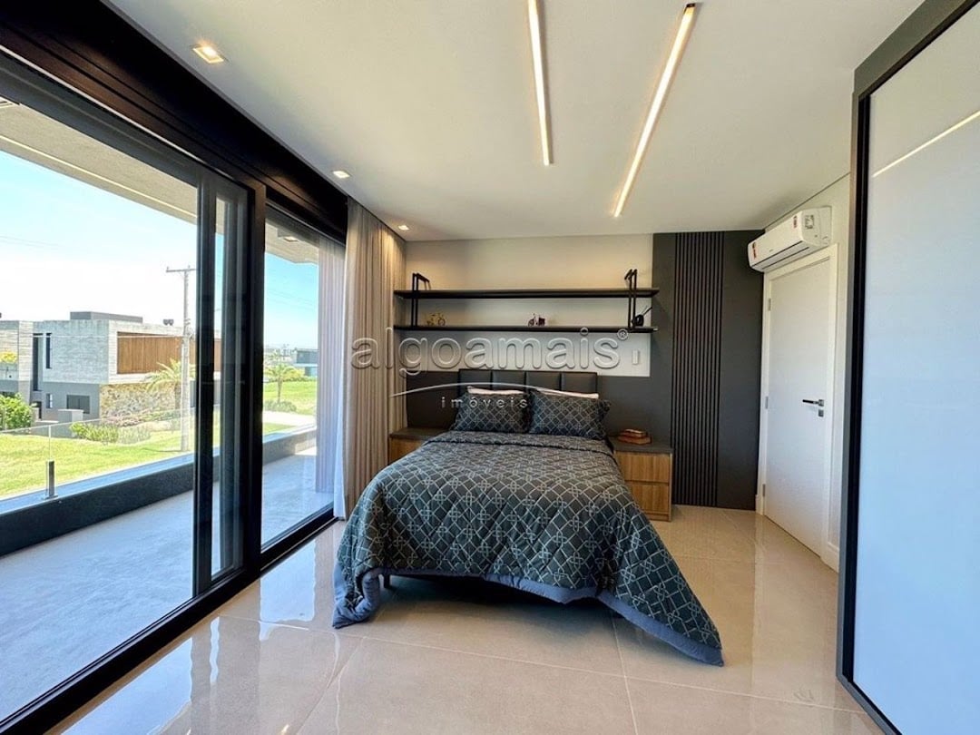 Casa de Condomínio à venda com 5 quartos, 380m² - Foto 55