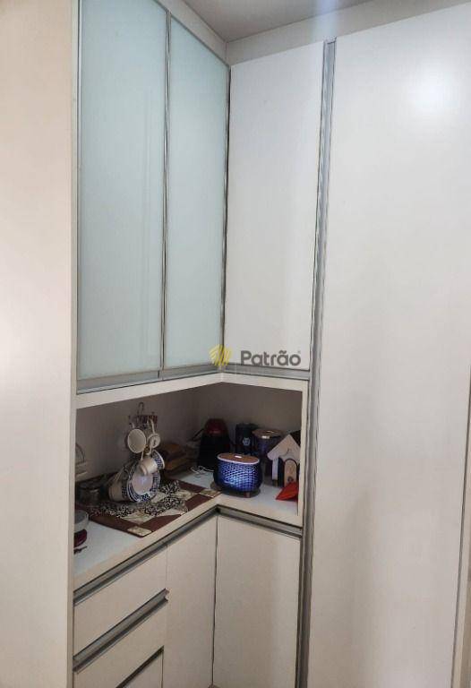 Apartamento à venda com 3 quartos, 69m² - Foto 23