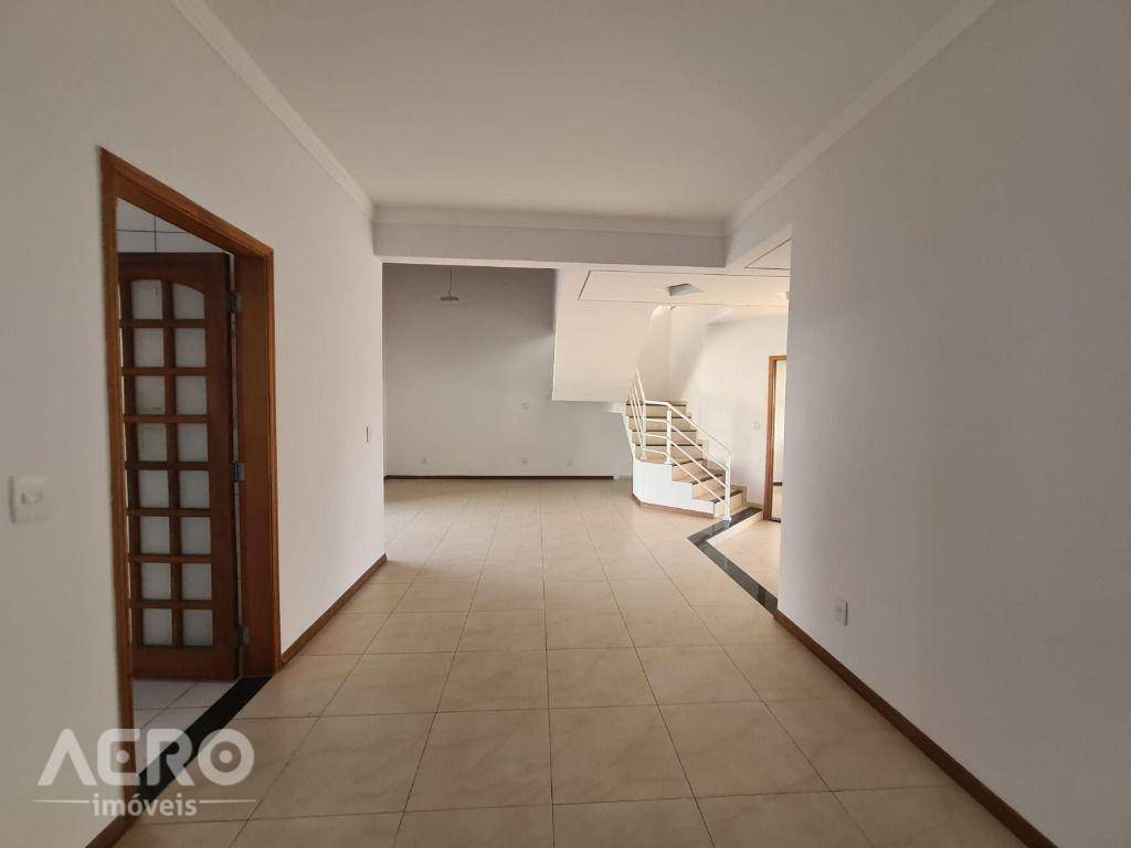 Casa de Condomínio à venda com 3 quartos, 258m² - Foto 5