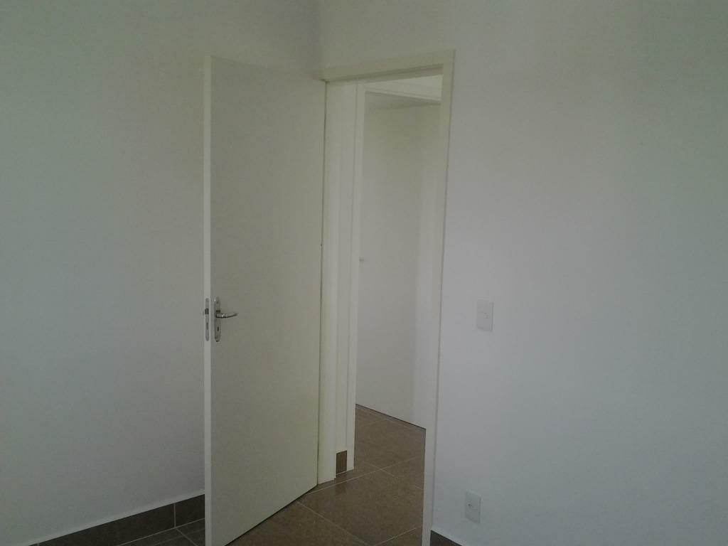 Apartamento à venda com 2 quartos, 63m² - Foto 10