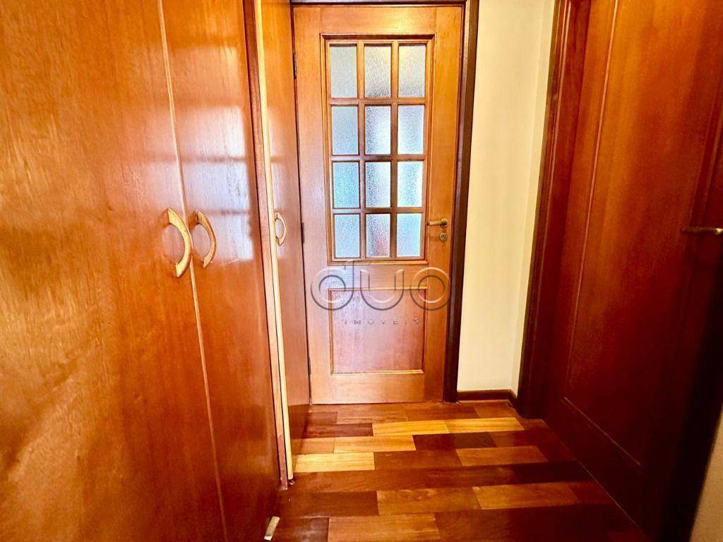 Apartamento à venda com 4 quartos, 198m² - Foto 13