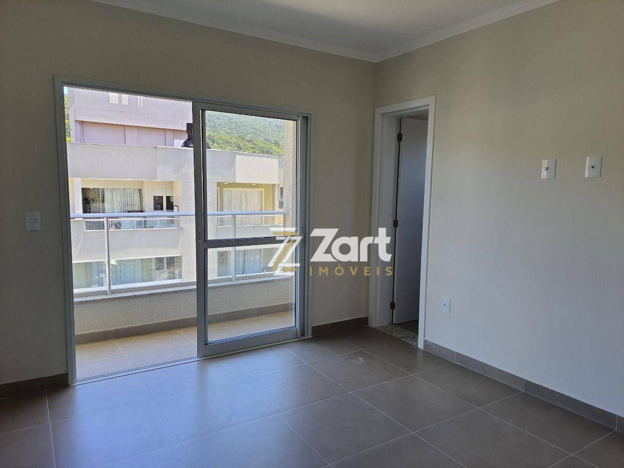 Apartamento à venda com 3 quartos, 97m² - Foto 9