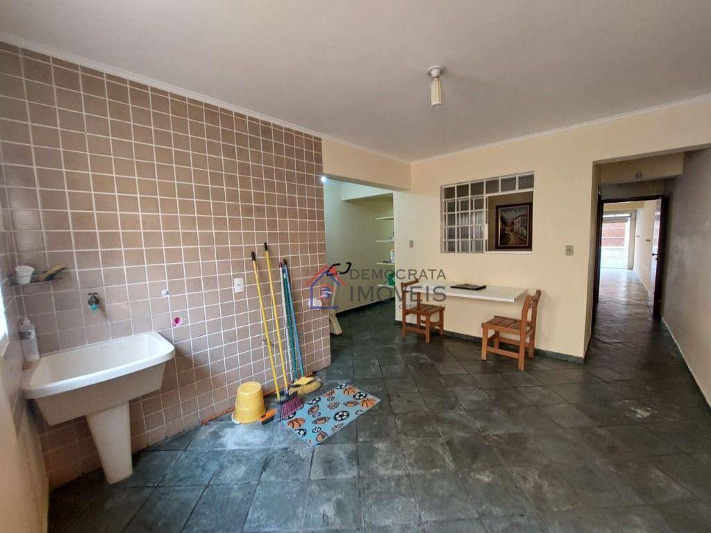 Sobrado à venda com 3 quartos, 202m² - Foto 6