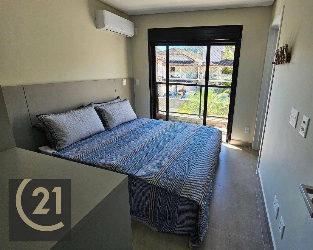 Sobrado à venda com 4 quartos, 300m² - Foto 17