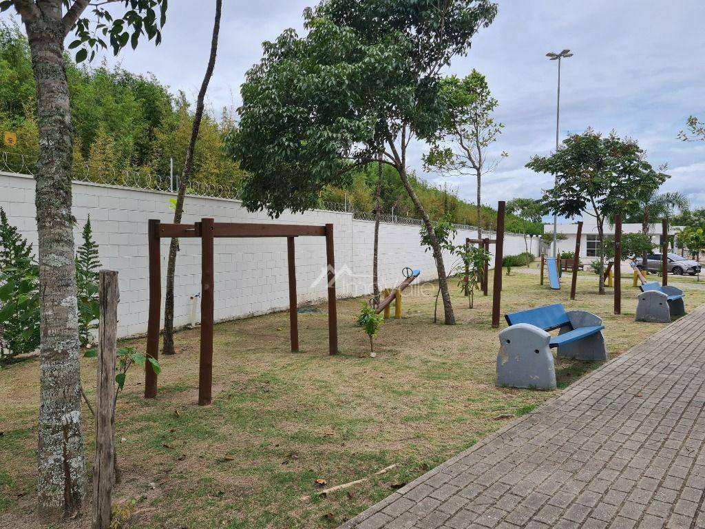 Casa de Condomínio à venda com 3 quartos, 320m² - Foto 31