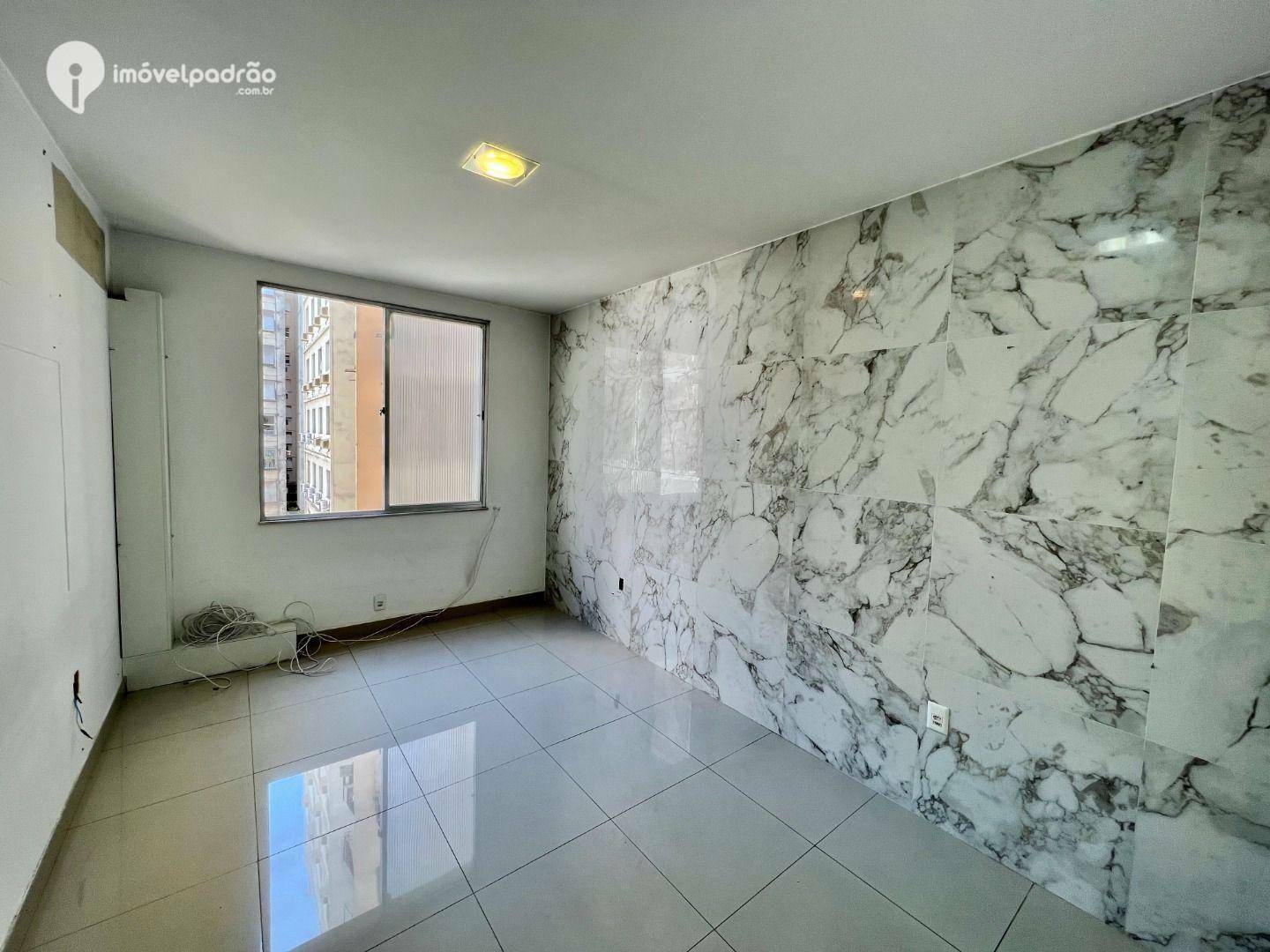 Apartamento à venda com 4 quartos, 220m² - Foto 24