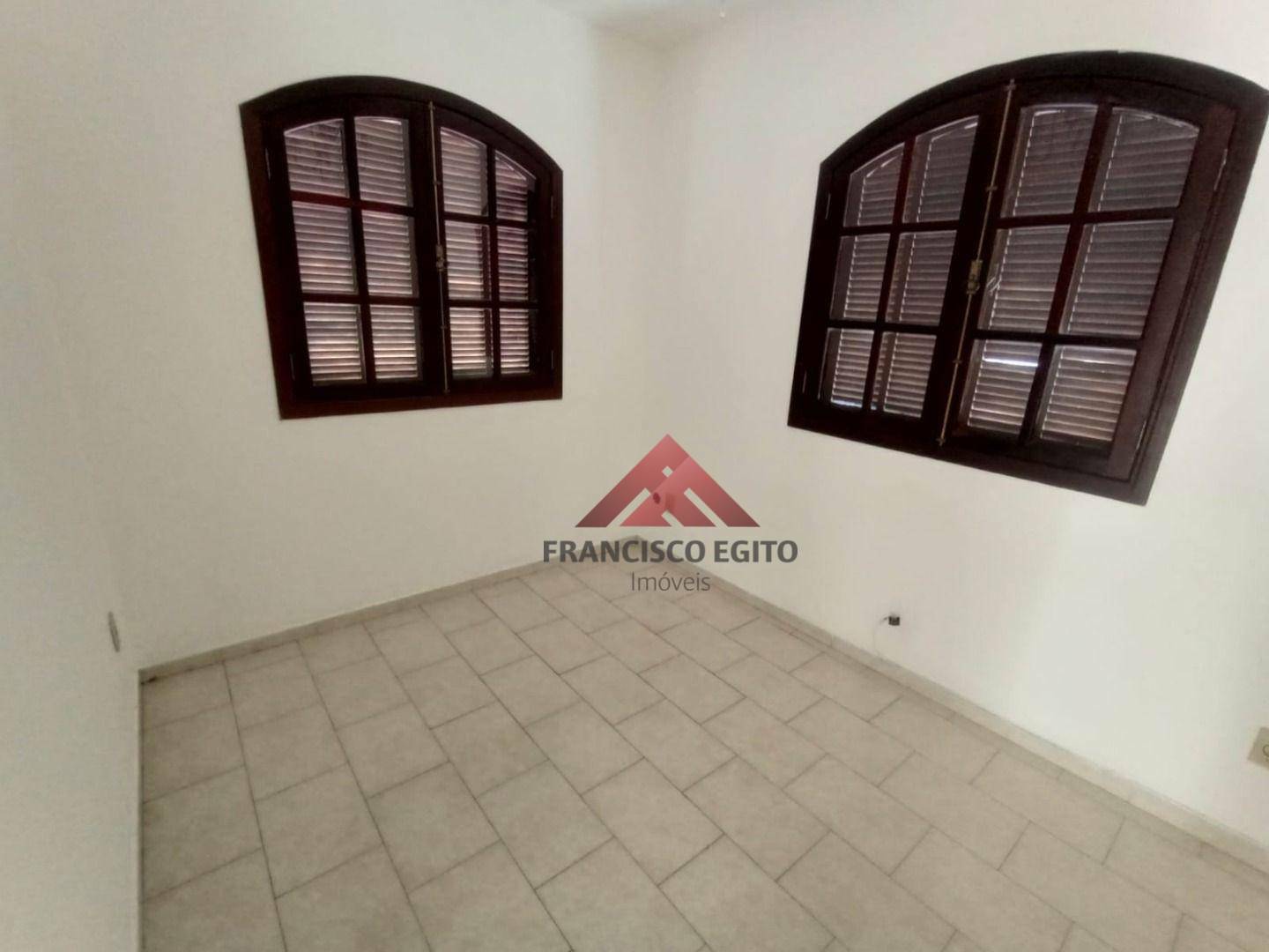 Casa à venda e aluguel com 4 quartos, 170m² - Foto 12