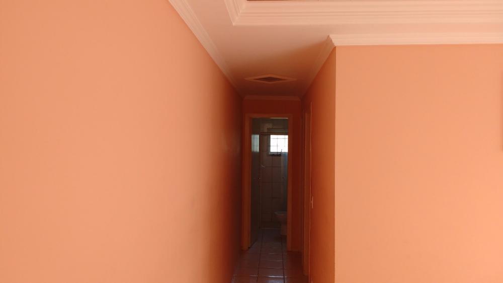 Apartamento à venda com 2 quartos, 57m² - Foto 3