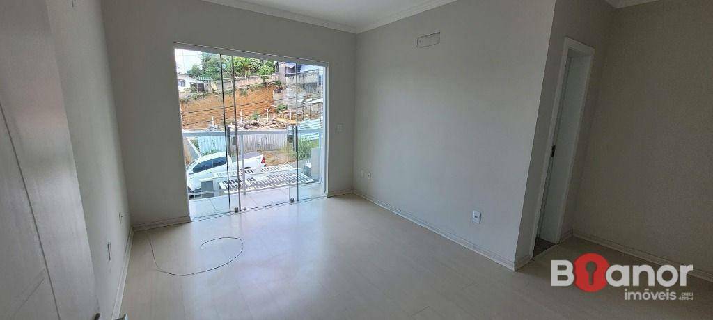 Casa para alugar com 3 quartos, 167m² - Foto 14