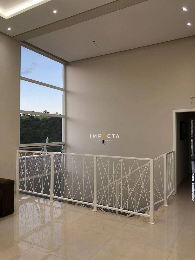 Casa à venda com 4 quartos, 220m² - Foto 8