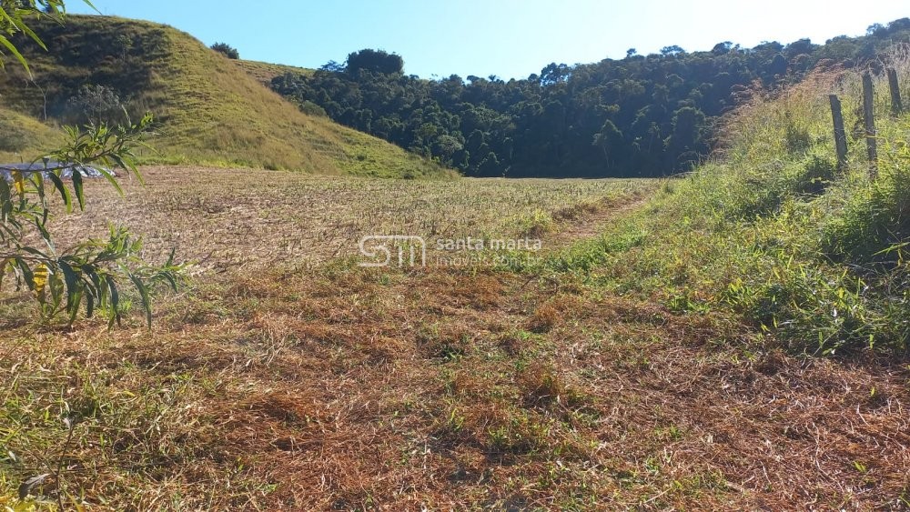 Fazenda à venda com 13 quartos, 150m² - Foto 22