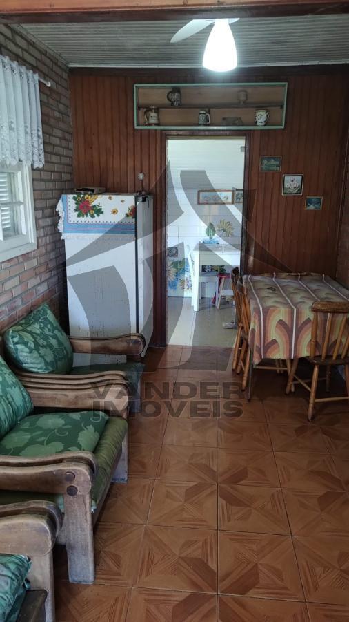 Casa à venda com 5 quartos, 360m² - Foto 2