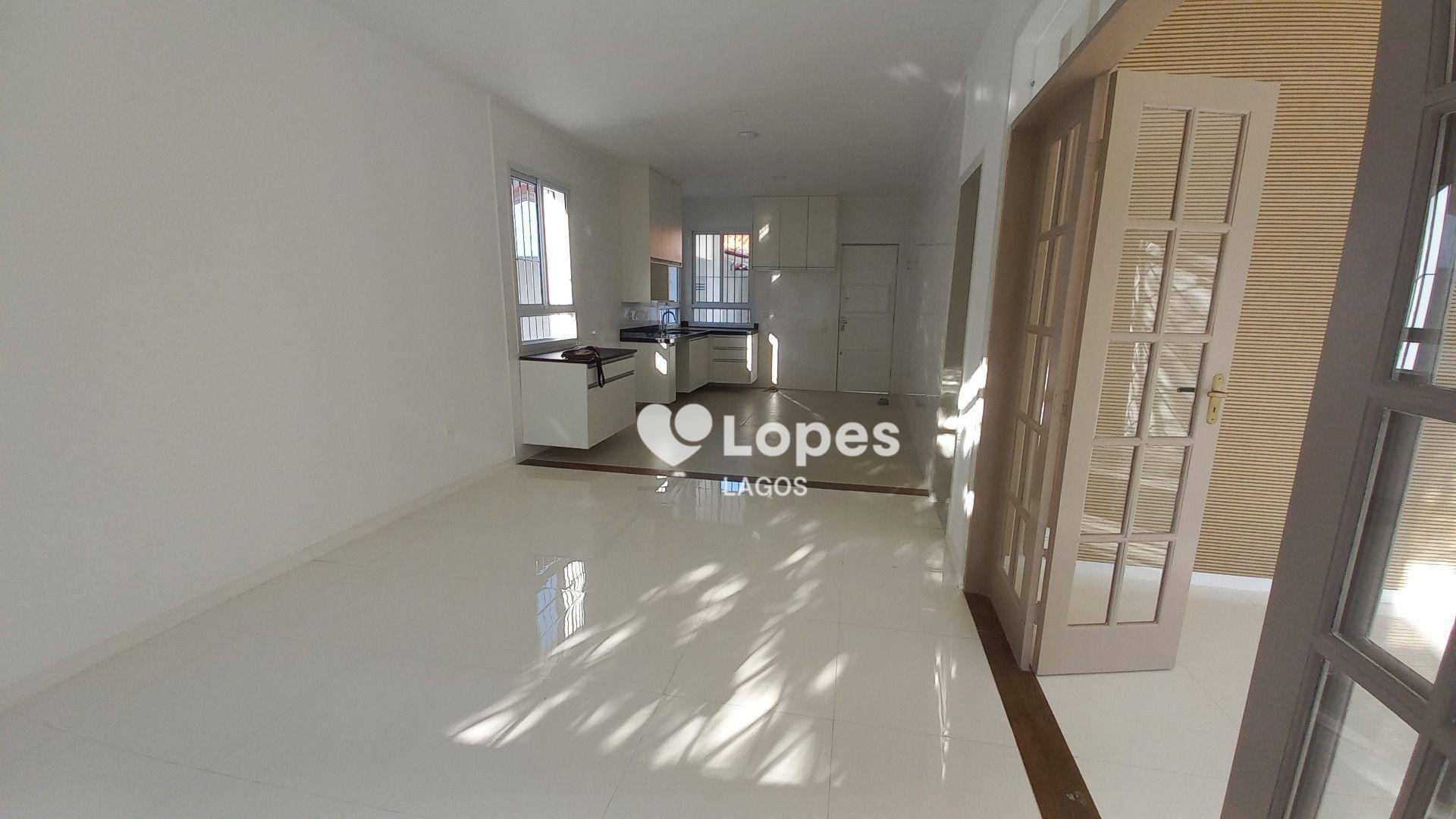 Casa à venda com 3 quartos, 211m² - Foto 13