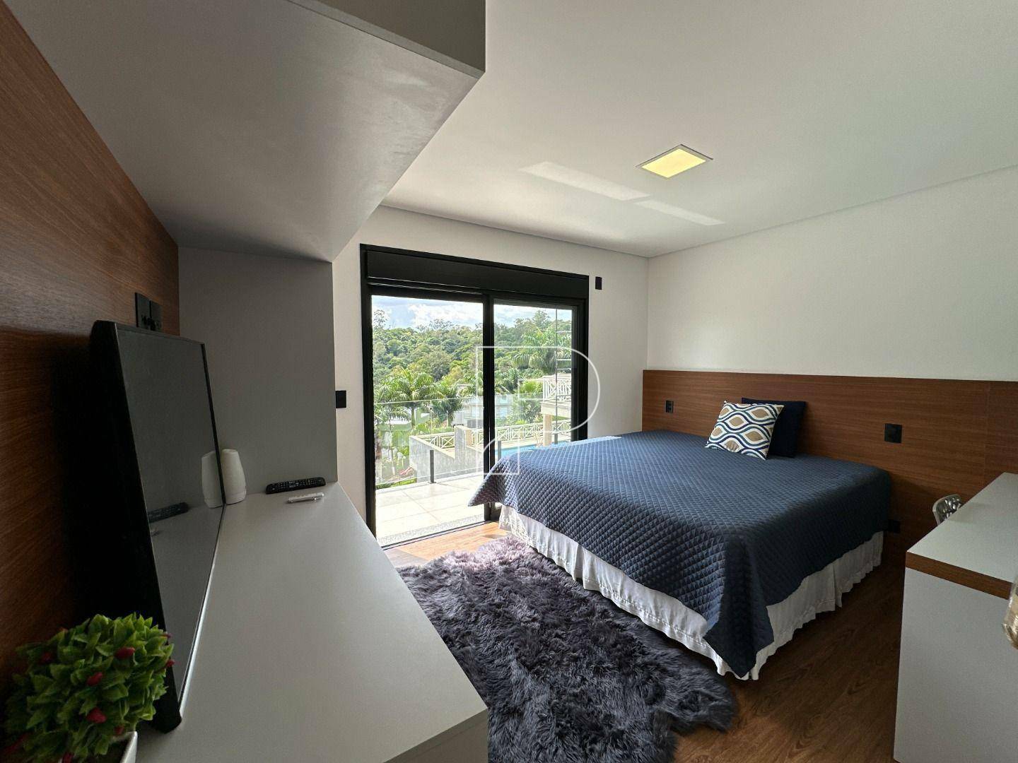 Casa de Condomínio à venda com 4 quartos, 326m² - Foto 17