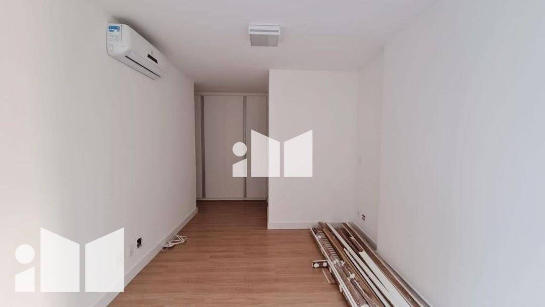 Apartamento à venda com 4 quartos, 146m² - Foto 8