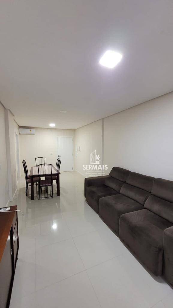 Apartamento à venda com 2 quartos, 75m² - Foto 7