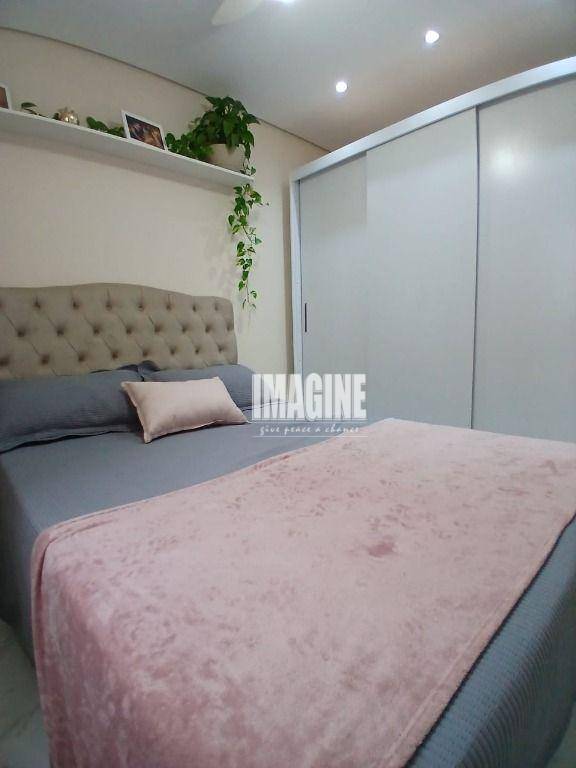 Apartamento à venda com 2 quartos, 42m² - Foto 9