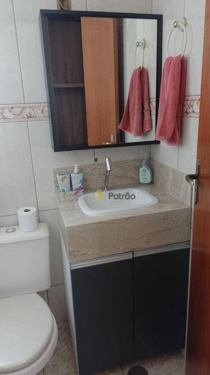 Apartamento à venda com 2 quartos, 80m² - Foto 23