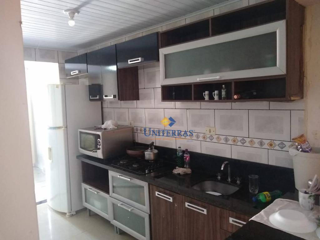 Casa à venda com 3 quartos, 90m² - Foto 18